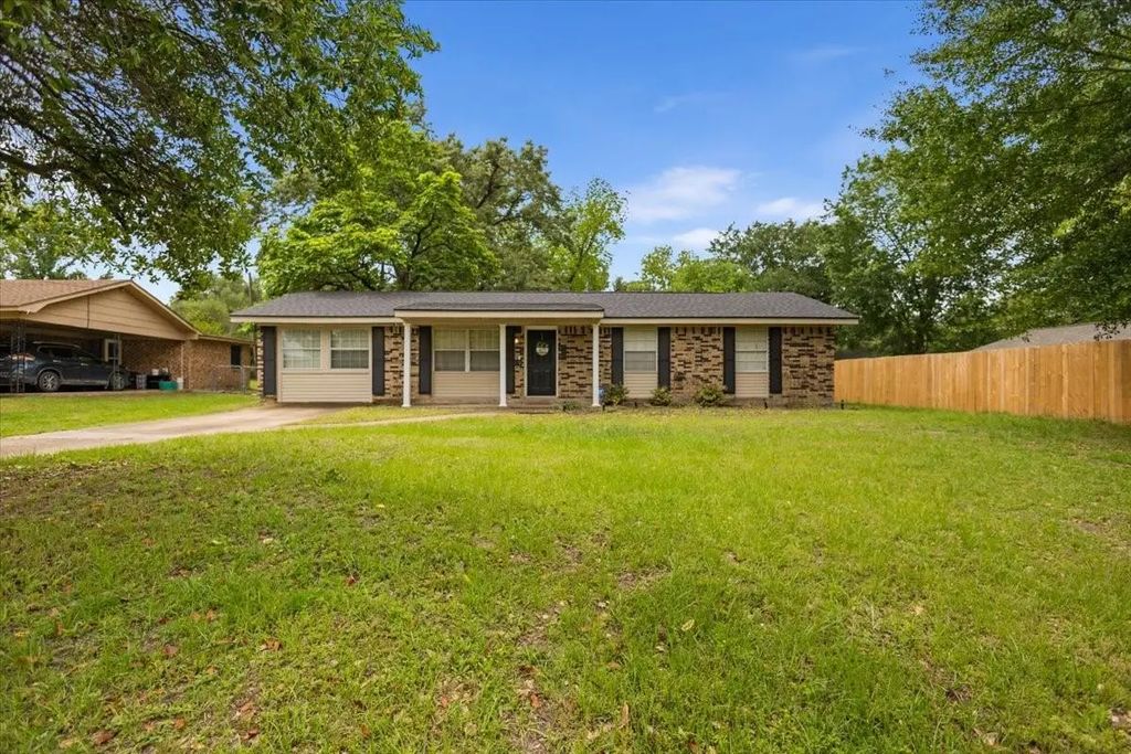 407 York Street, Lindale