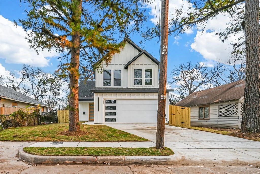 2630 Marburg Street, Dallas