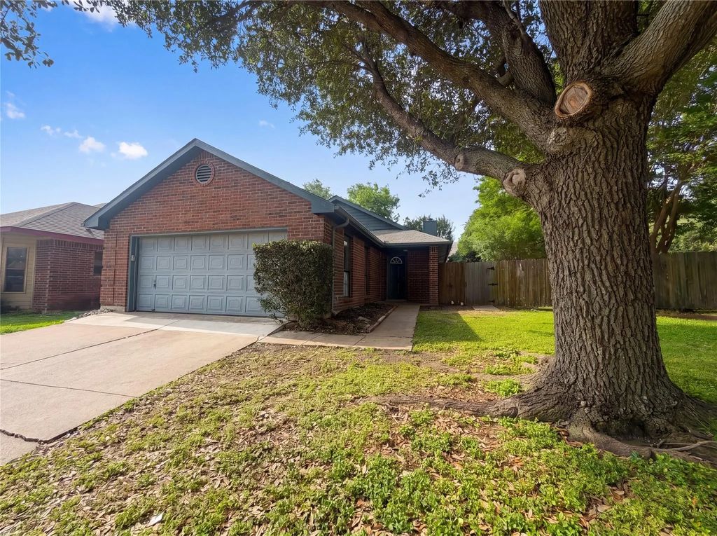 3628 Riverhead Drive, Arlington