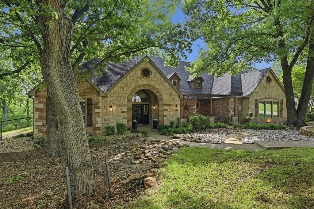 31 Forest Hills Circle, Gunter