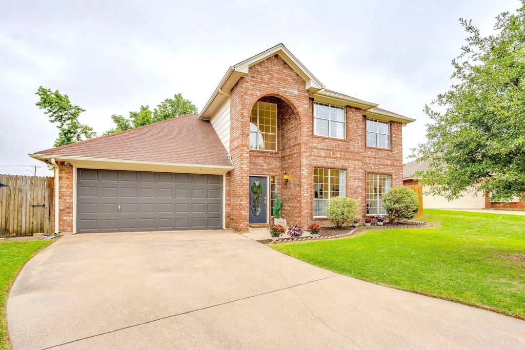 7141 Aspen Wood Trail, Fort Worth