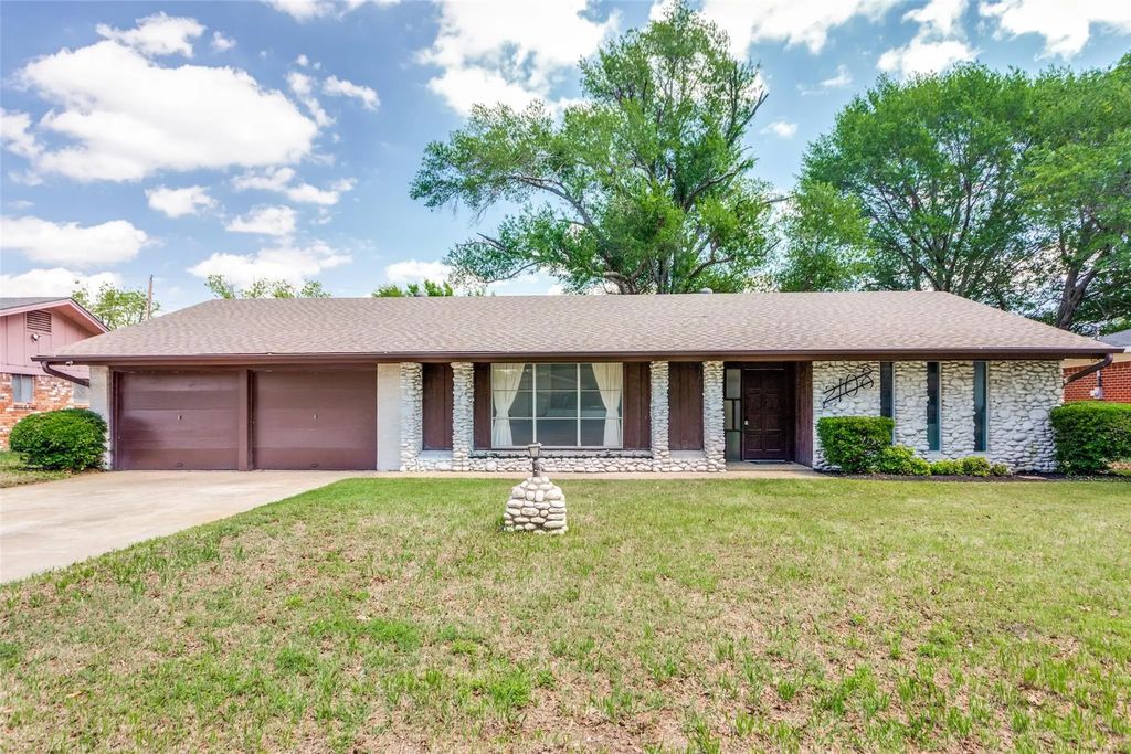 2108 David Drive, Fort Worth