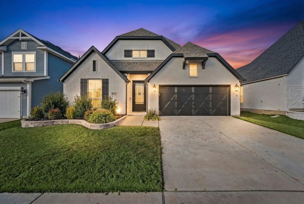 2416 Stella Lane, Northlake