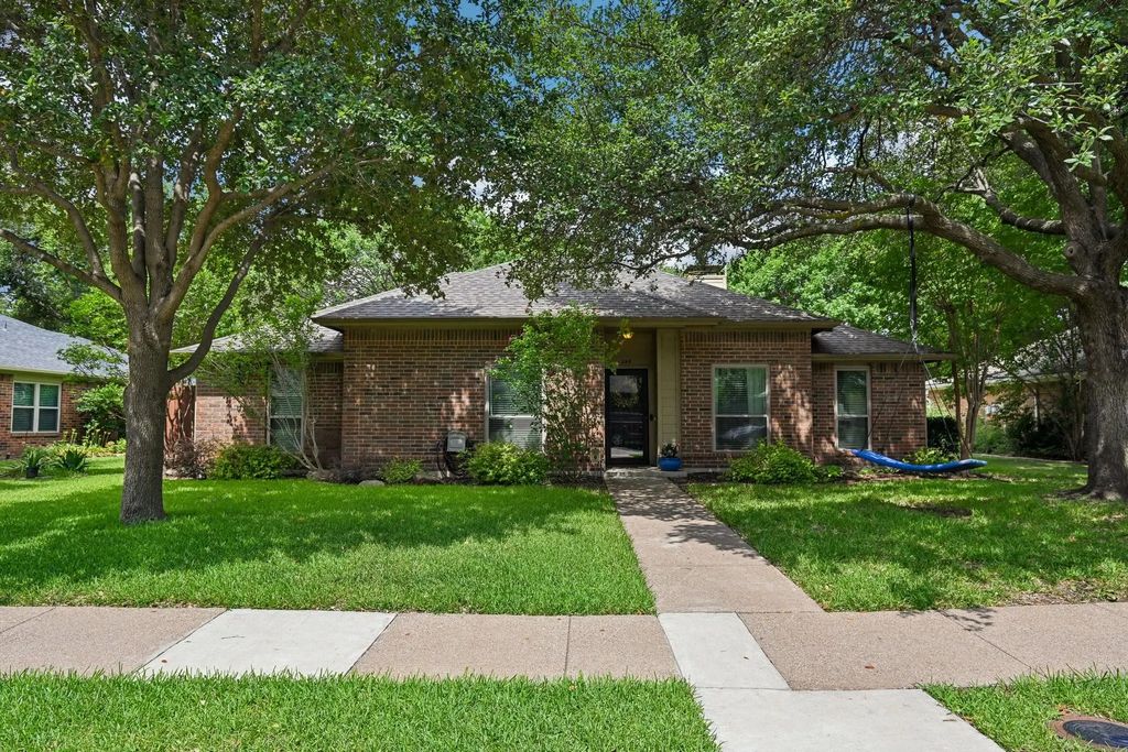 349 Pepperwood Street, Coppell