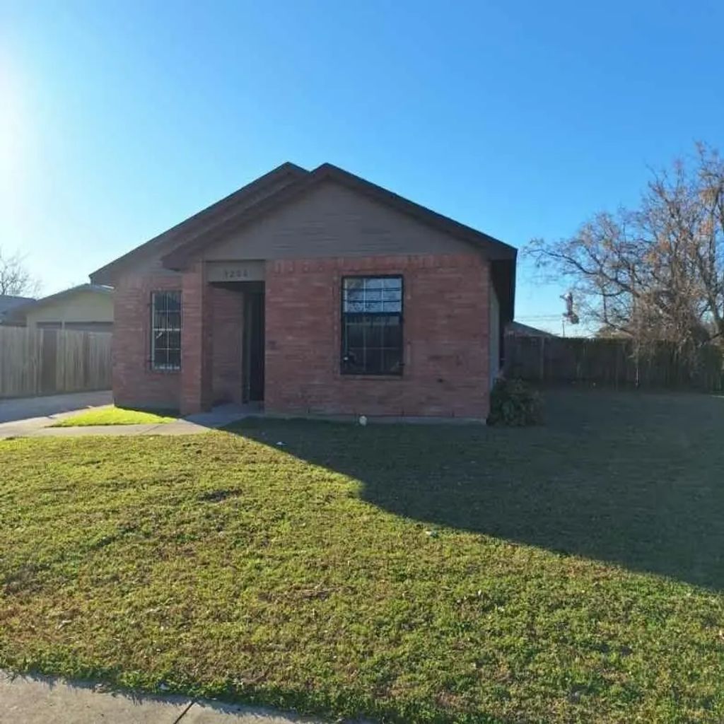 5200 Carol Avenue, Fort Worth