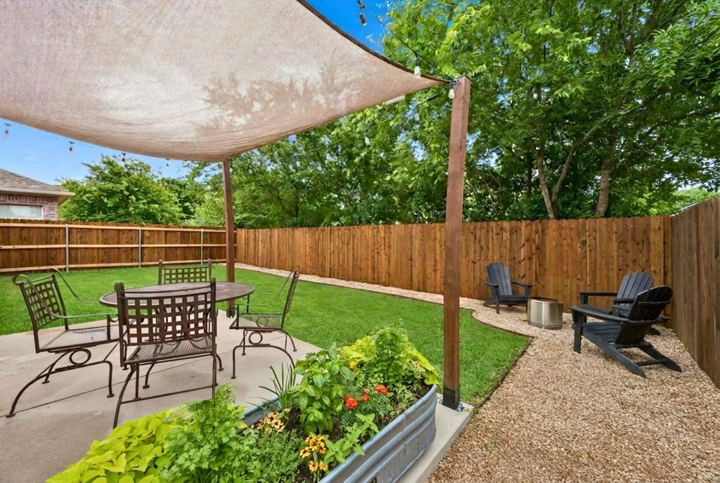 4937 Caraway Drive, Fort Worth