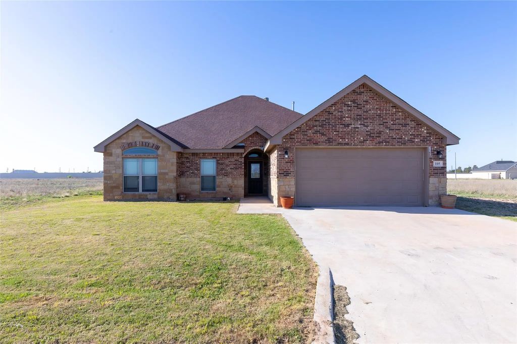 105 Tom Dobbins Drive, Roscoe