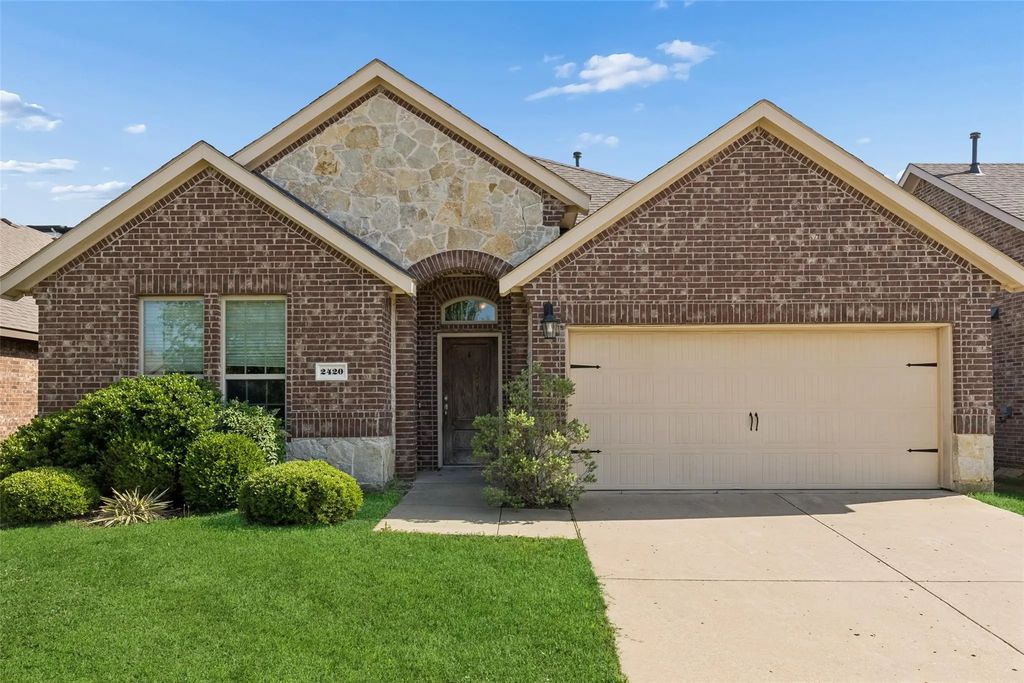 2420 Dolostone Drive, Little Elm