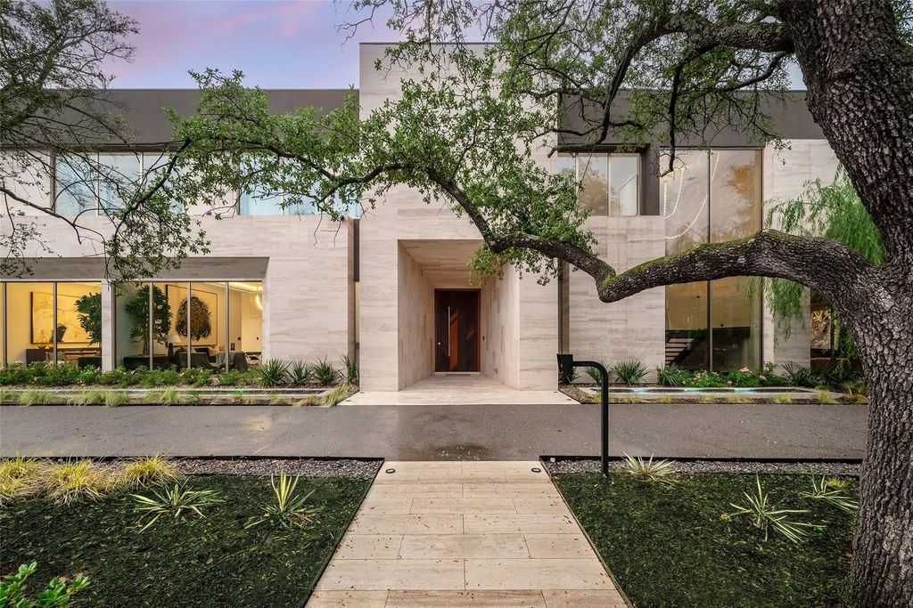 10920 Strait Lane, Dallas