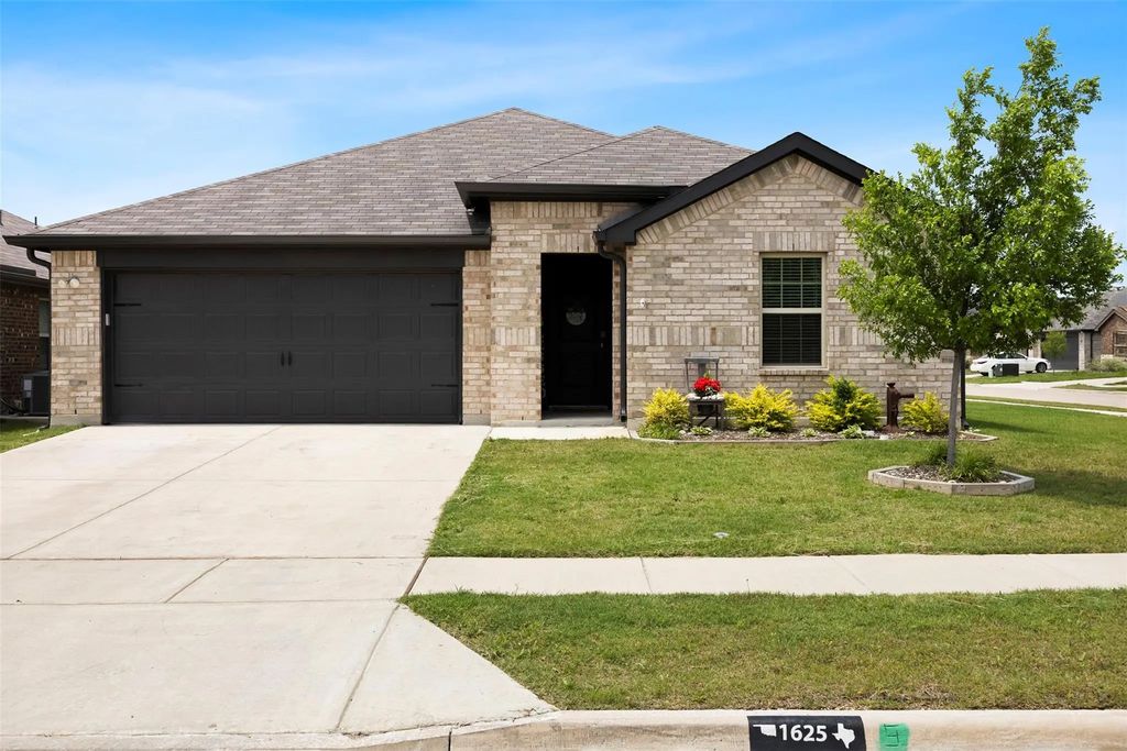 1625 Kirby Lane, Lancaster