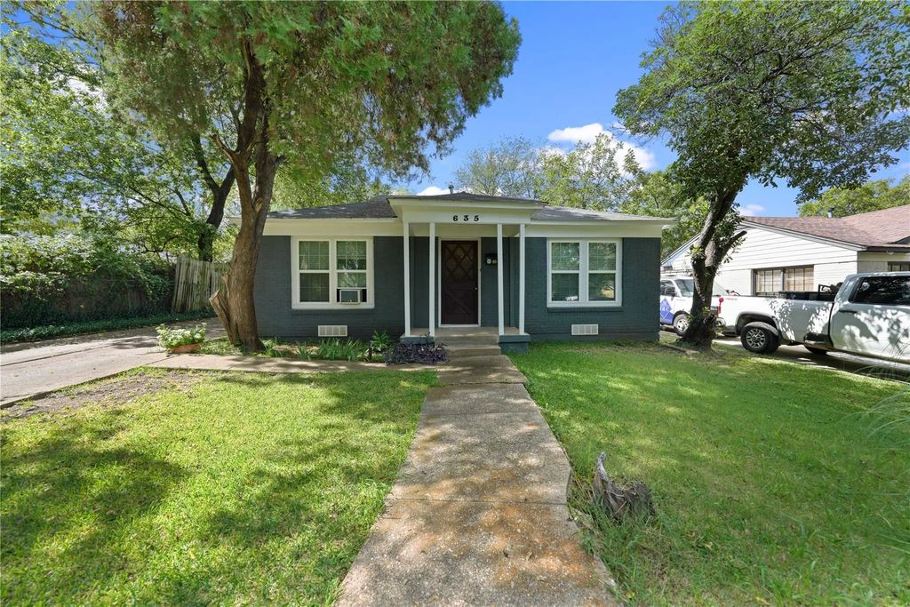 635 Richmondell Avenue, Dallas