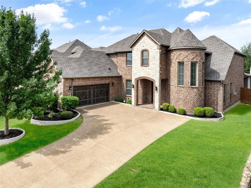 7825 Woodcreek Way, Sachse
