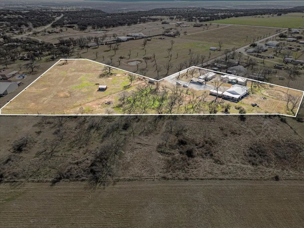 330 Chapman Drive A, Mineral Wells