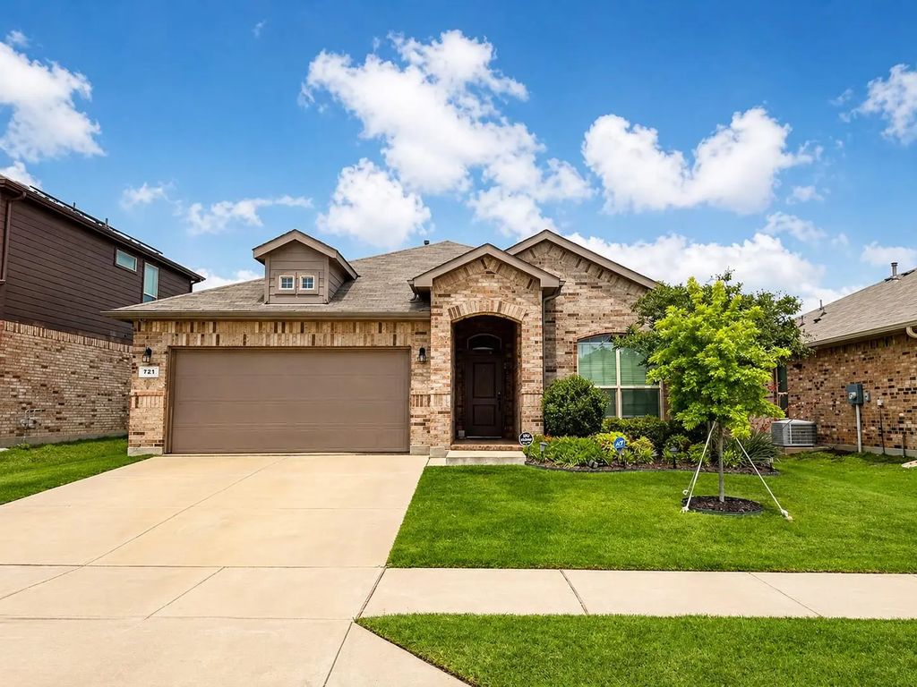 721 Wilmott Terrace, Fort Worth
