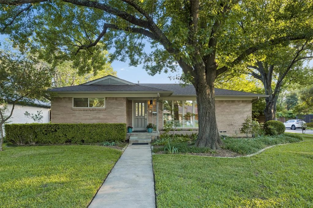 8871 Liptonshire Drive, Dallas
