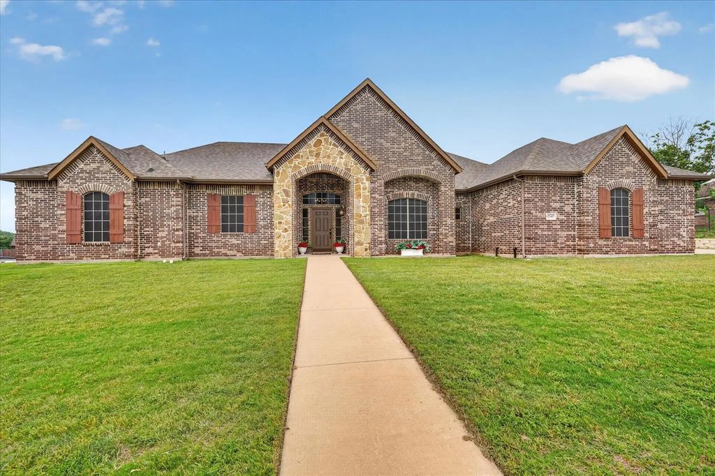 1741 Pine Drive, Midlothian