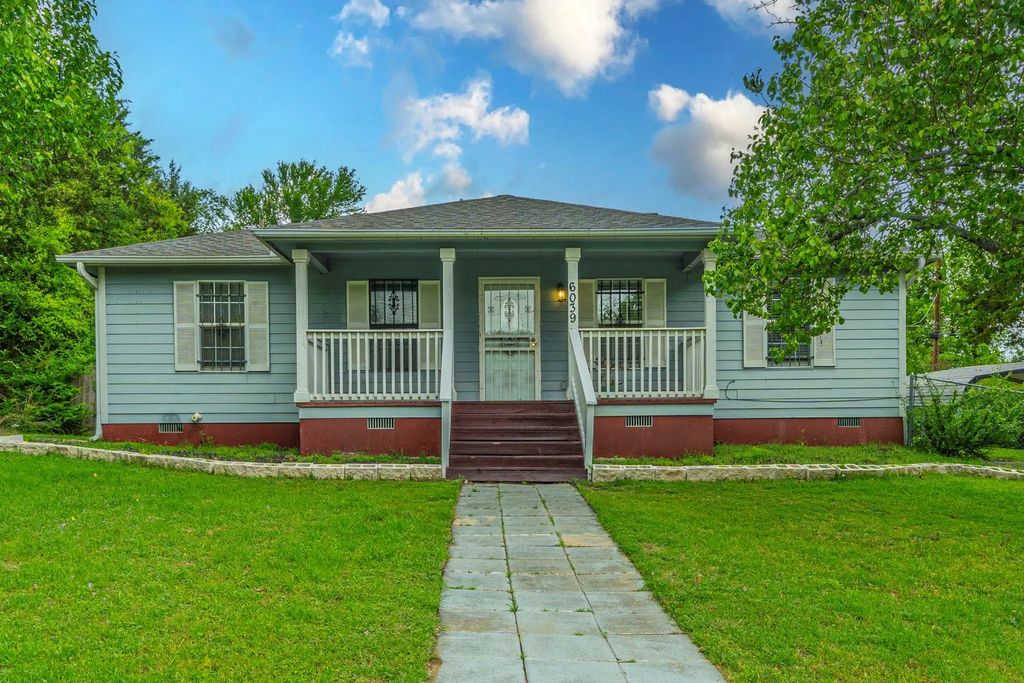 6039 Blunter Street, Dallas