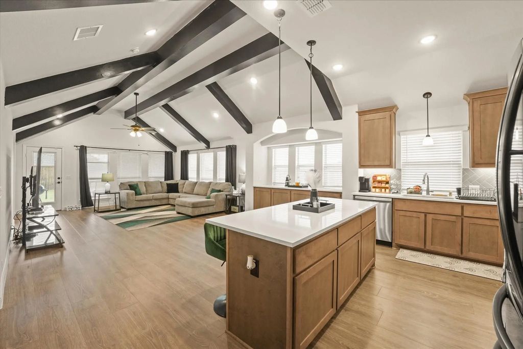 512 Navo Road, Little Elm
