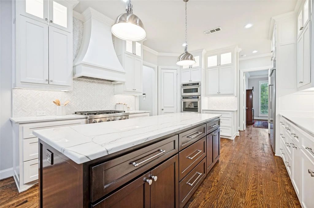 1325 Marble Falls Drive, Allen