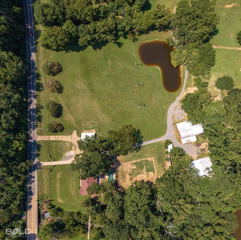 5800 Jefferson Paige Road, Shreveport