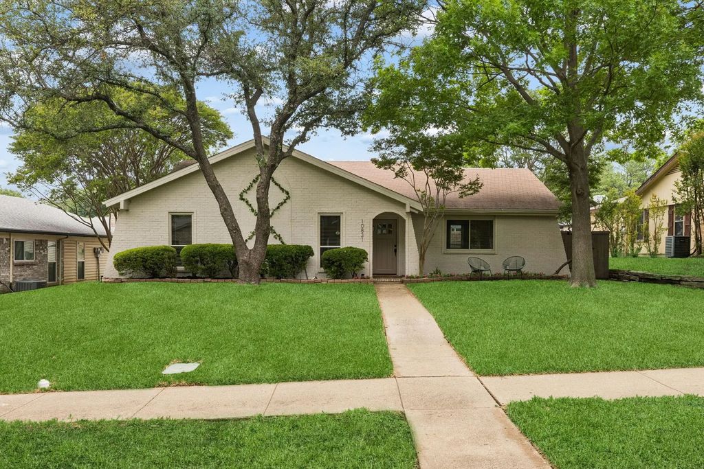 10831 Hayfield Drive, Dallas