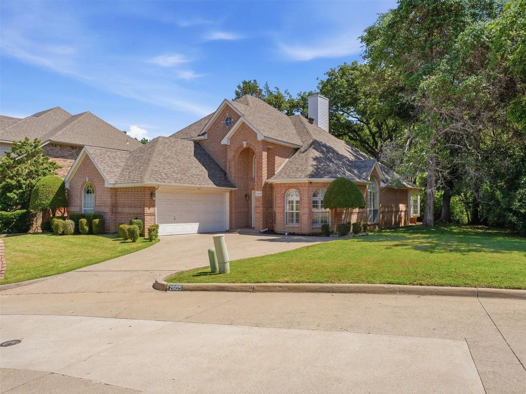 2605 Hidden Ridge Drive, Arlington