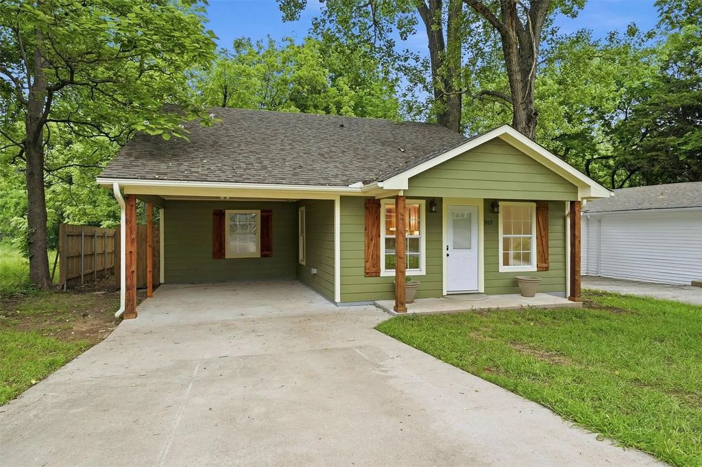 909 Thatcher Street, Denison