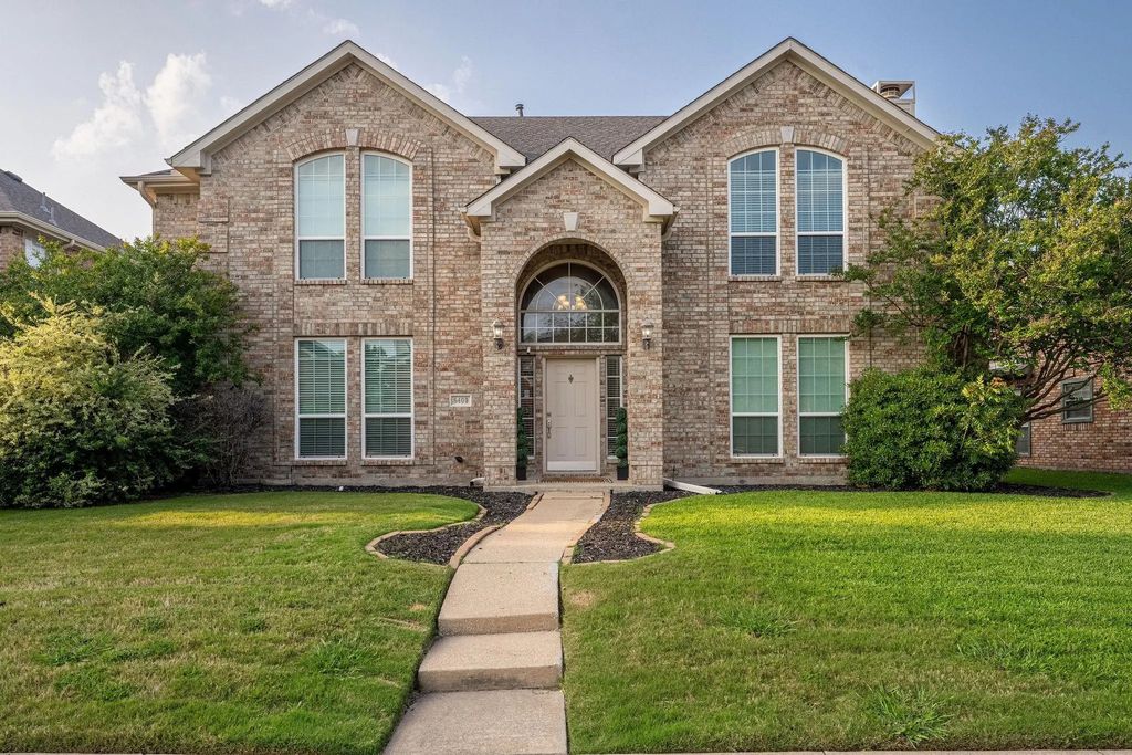 8409 Luna Drive, Rowlett