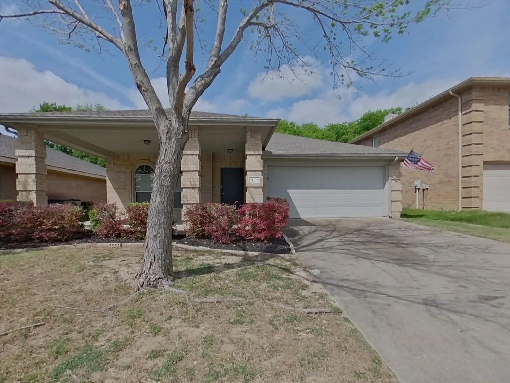 711 Lentisco Drive, Lancaster