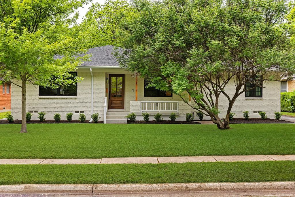 10817 Caprock Circle, Dallas