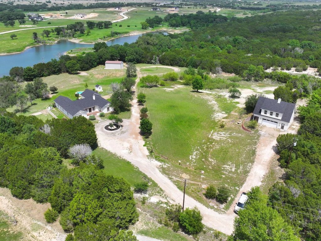 4801 Fireside Court, Granbury