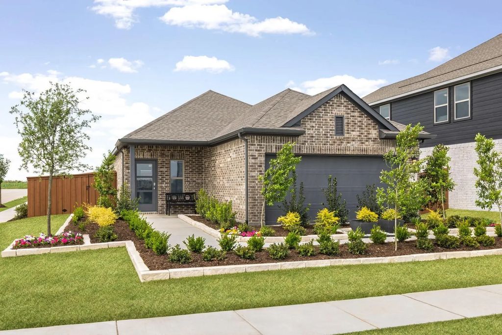 2903 Orchard Park Lane, Heartland