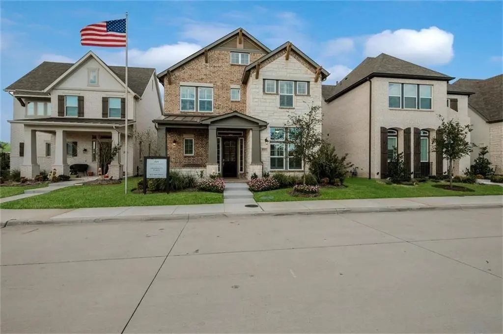 8043 Sunflower Lane, Dallas