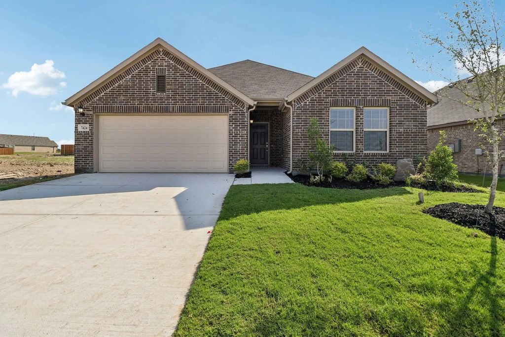 7424 Sunset Valley Lane, Denton