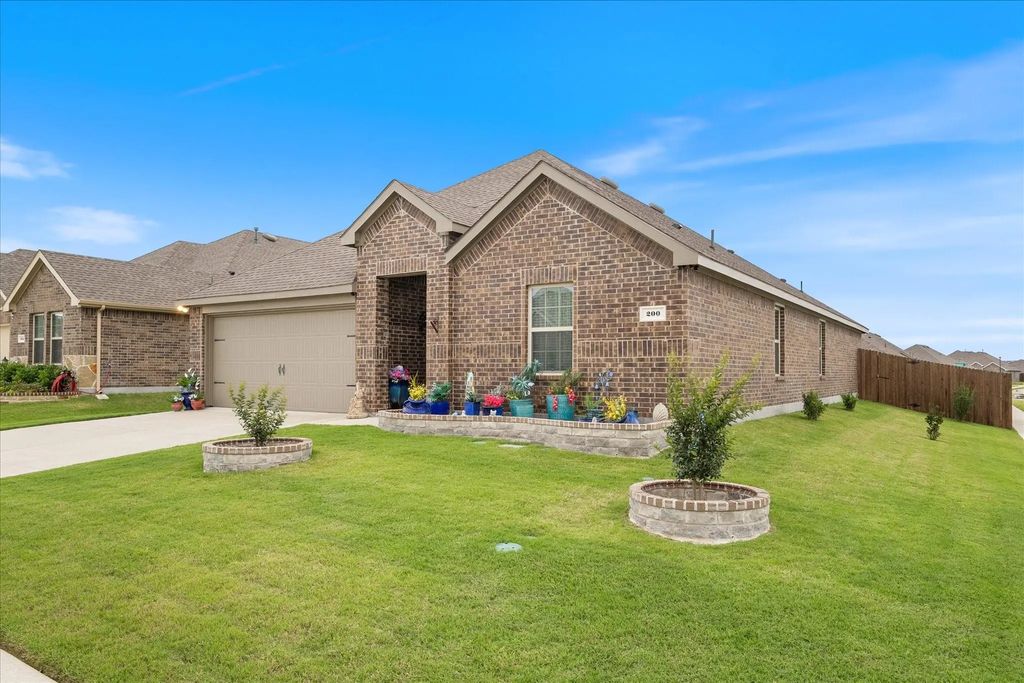 200 Calico Lane, Caddo Mills