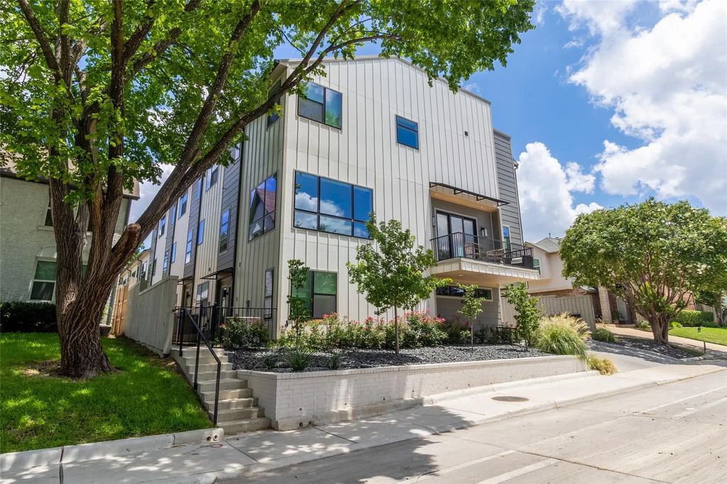 6345 Richmond Avenue 2, Dallas
