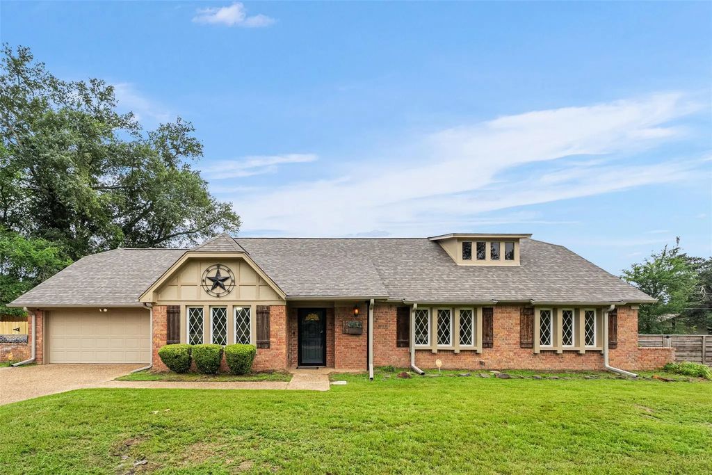1102 Mill Run Road, Athens