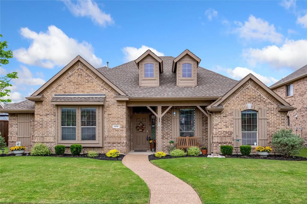 11774 Forestbrook Drive, Frisco