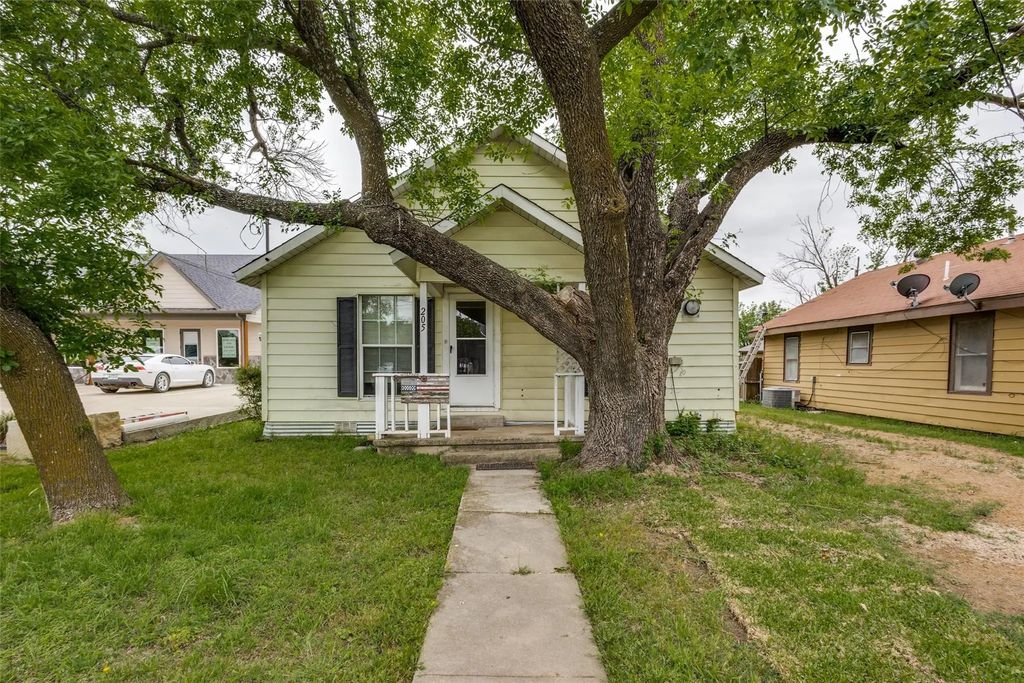 205 W Main Street, Gunter