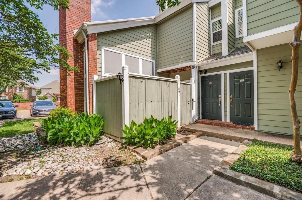 6220 Bentwood Trail 601, Dallas