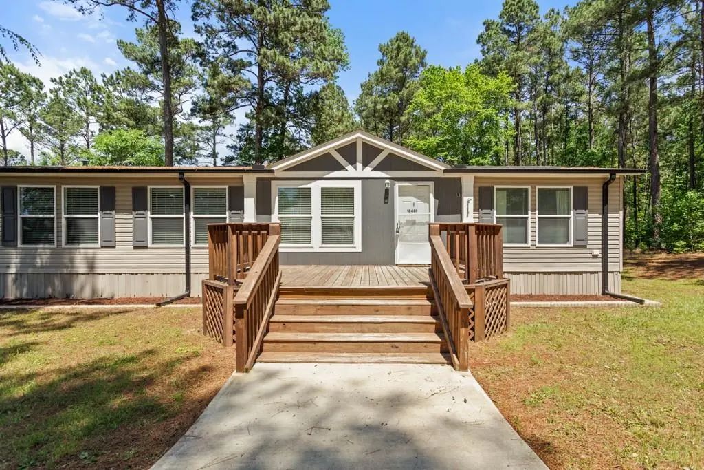 18481 County Road 3186, Winona