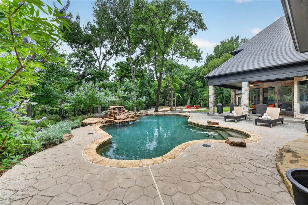 5117 Heather Court, Flower Mound