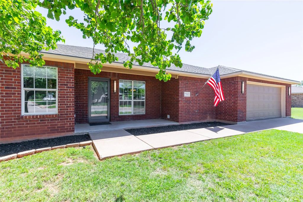 7509 Thompson Parkway, Abilene