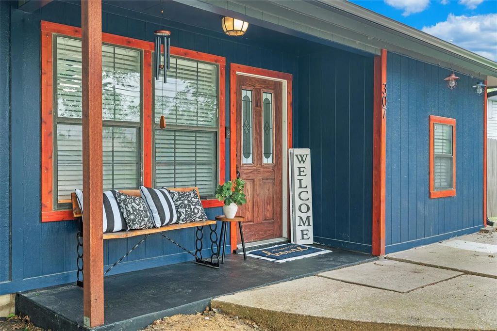 307 N 2nd Street, Crandall