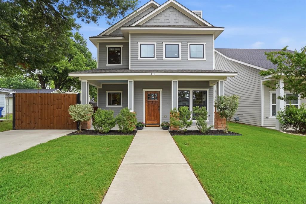 412 N Hawkins Street, Waxahachie