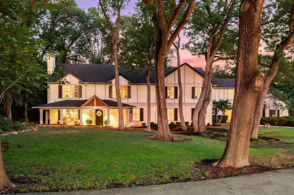 1041 Timber Lane, Fairview