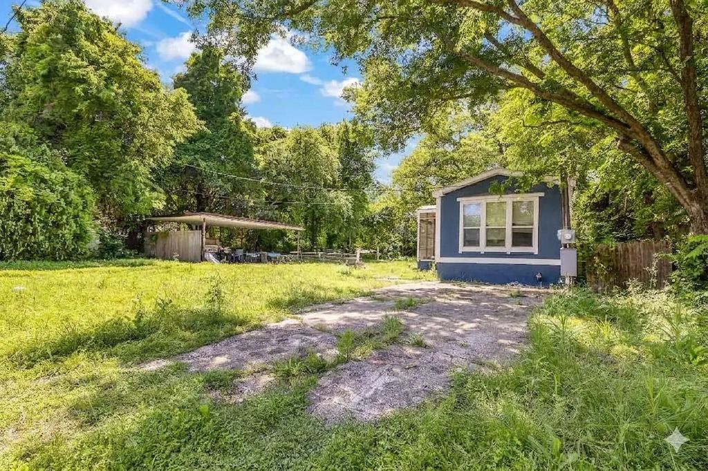 120 Huling Drive, Azle