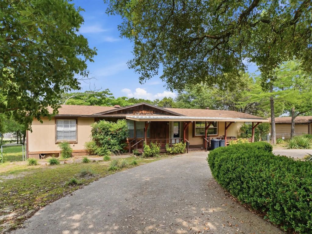 120 Brazos Drive, Whitney