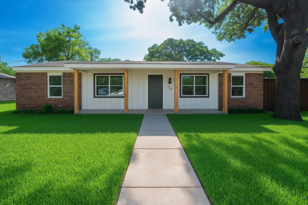 717 Magnolia Street, Kennedale