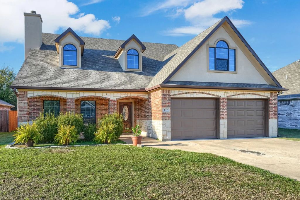 147 Birdsong Lane, Terrell